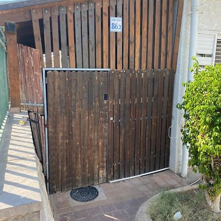 Bet Sheʼanיחידת נופש בעמק המעינותアパートメント エクステリア 写真